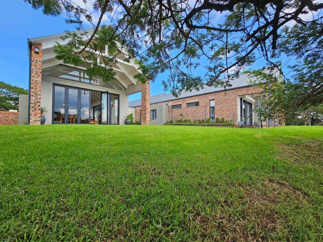 ליידיסמית Hilltop House מראה חיצוני תמונה